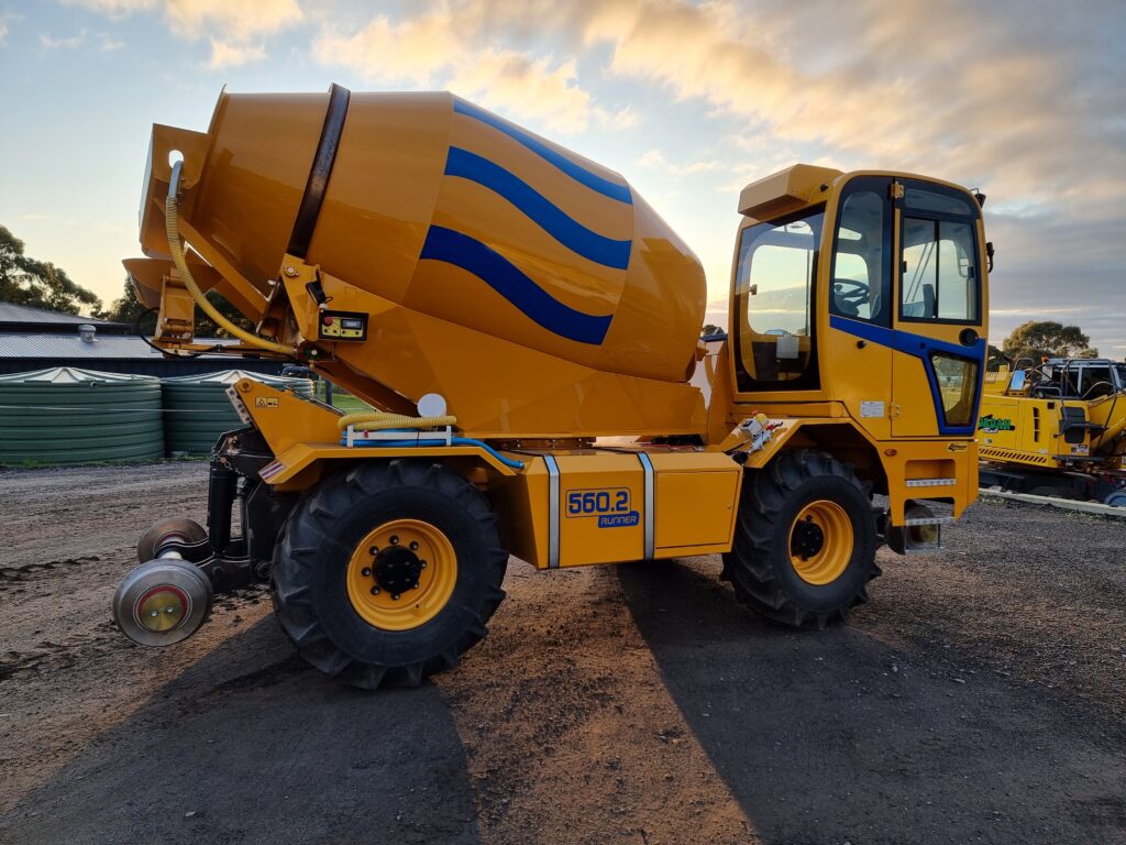 HiRail Agitators / Concrete Mixers Jordan Rail